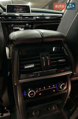 Позашляховик / Кросовер BMW X5 2014 в 