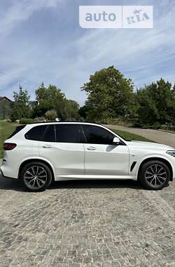 Позашляховик / Кросовер BMW X5 2020 в Києві