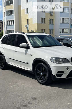 Внедорожник / Кроссовер BMW X5 2011 в Киеве