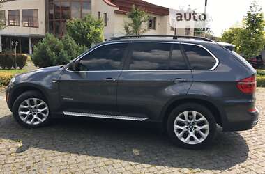 Позашляховик / Кросовер BMW X5 2013 в Львові