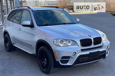 Позашляховик / Кросовер BMW X5 2011 в Чернівцях