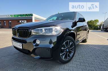 Позашляховик / Кросовер BMW X5 2017 в Луцьку