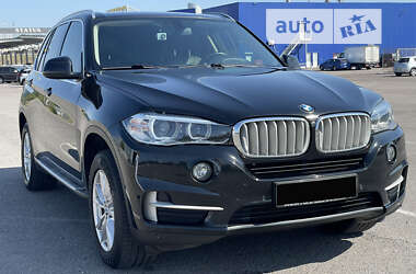 Позашляховик / Кросовер BMW X5 2016 в Рівному