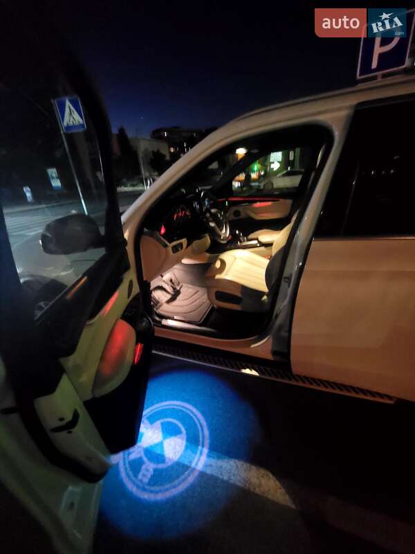 Внедорожник / Кроссовер BMW X5 2017 в Киеве