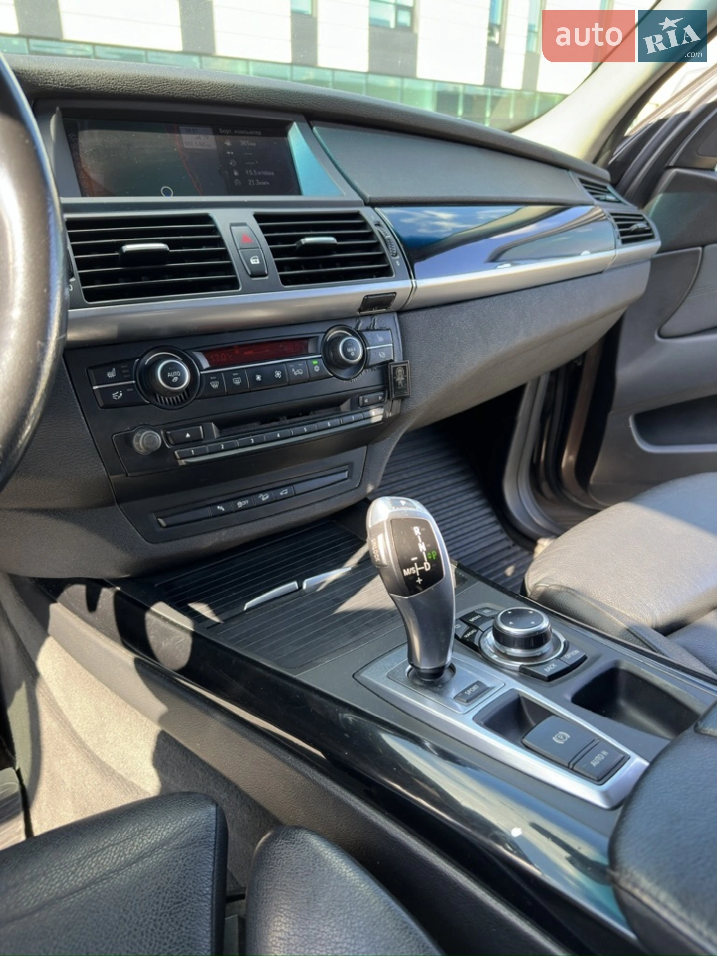 2011 BMW X5 - мініатюра 2