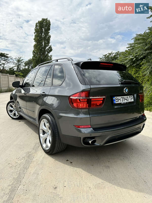 Внедорожник / Кроссовер BMW X5 2011 в Одессе