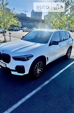 Позашляховик / Кросовер BMW X5 2020 в Києві