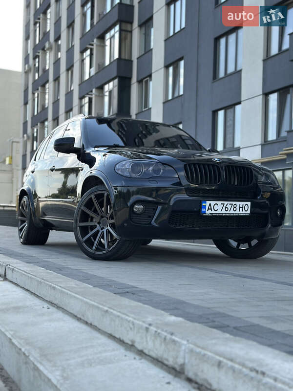 Внедорожник / Кроссовер BMW X5 2011 в Луцке