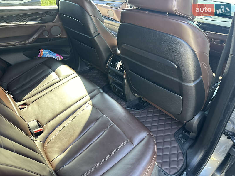 Позашляховик / Кросовер BMW X5 2014 в Хмельницькому