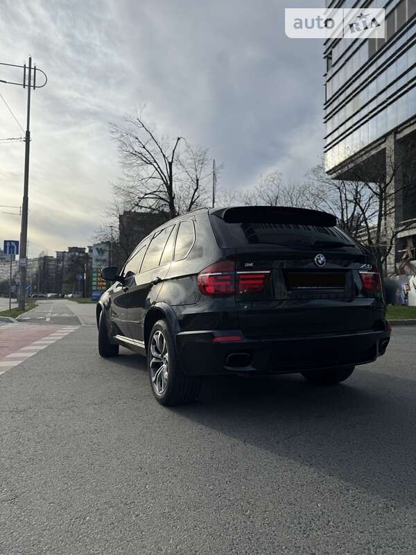 Позашляховик / Кросовер BMW X5 2012 в Києві