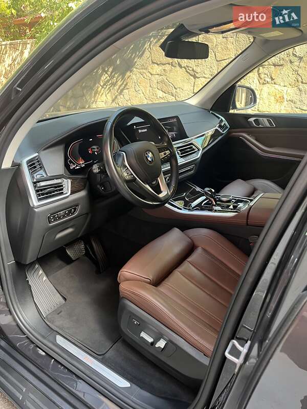 Внедорожник / Кроссовер BMW X5 2019 в Тернополе