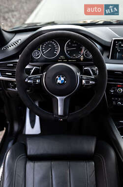 Позашляховик / Кросовер BMW X5 2017 в 