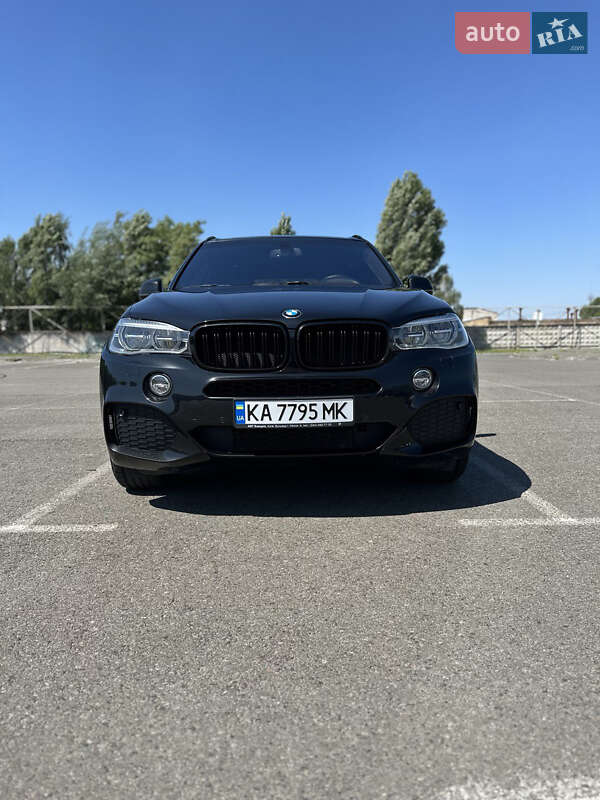 Позашляховик / Кросовер BMW X5 2015 в Києві