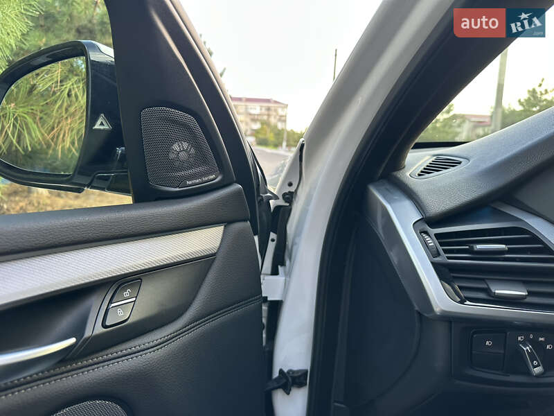 Внедорожник / Кроссовер BMW X5 2018 в Одессе