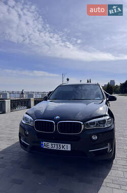 Внедорожник / Кроссовер BMW X5 2015 в 