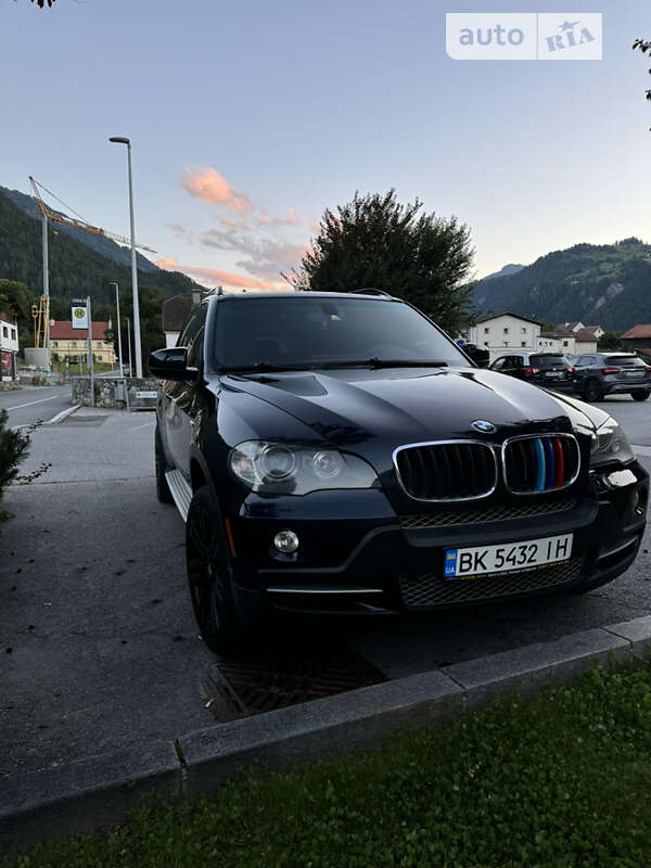 Позашляховик / Кросовер BMW X5 2009 в Рівному