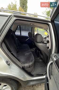 Внедорожник / Кроссовер BMW X5 2003 в 
