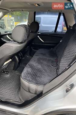 Внедорожник / Кроссовер BMW X5 2003 в 