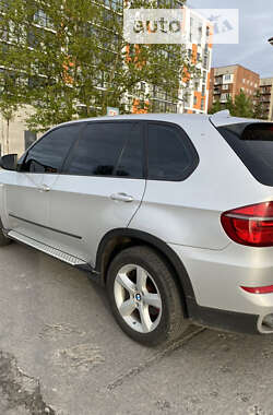 Позашляховик / Кросовер BMW X5 2010 в Вараші