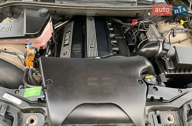 Внедорожник / Кроссовер BMW X5 2004 в Галиче
