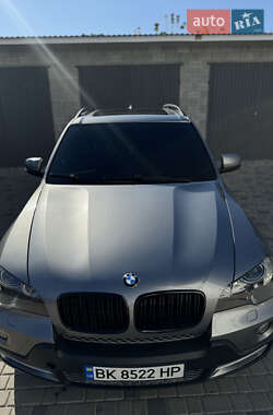 Внедорожник / Кроссовер BMW X5 2007 в 