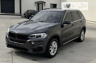 Позашляховик / Кросовер BMW X5 2014 в Луцьку