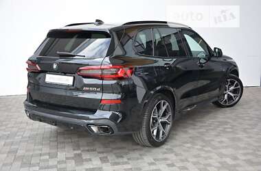 Внедорожник / Кроссовер BMW X5 2022 в Киеве