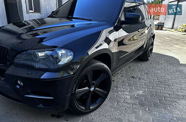 Внедорожник / Кроссовер BMW X5 2010 в Львове