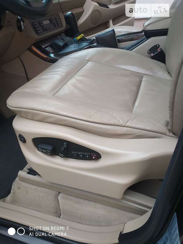 Позашляховик / Кросовер BMW X5 2005 в Чернівцях