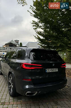 Позашляховик / Кросовер BMW X5 2019 в 
