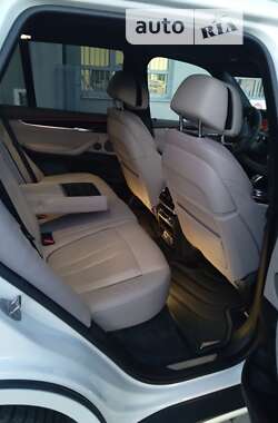 Внедорожник / Кроссовер BMW X5 2018 в 