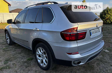 Позашляховик / Кросовер BMW X5 2013 в Києві