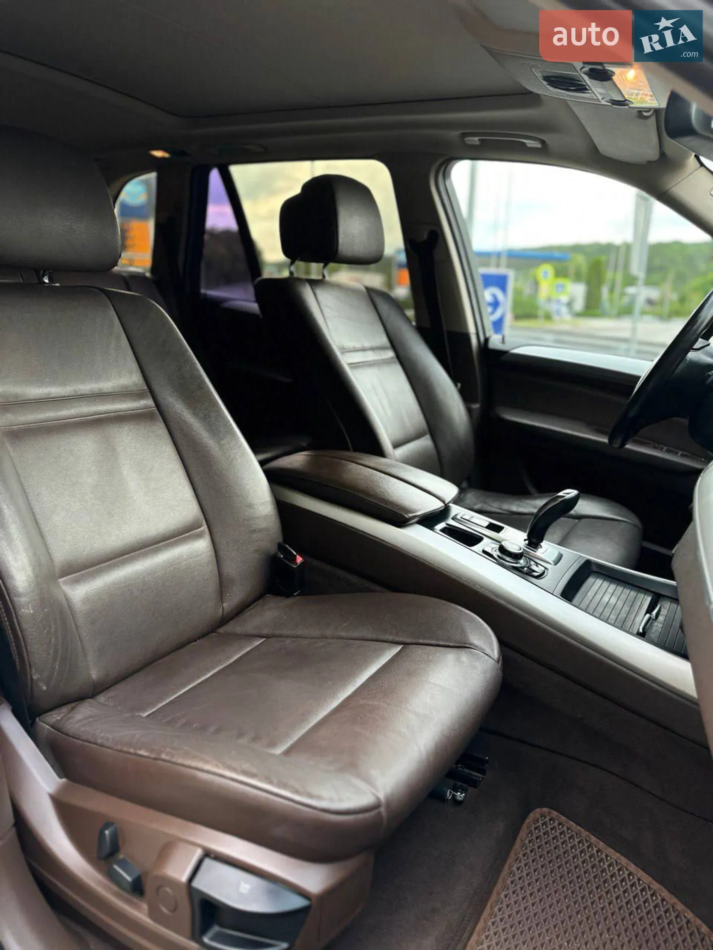 2011 BMW X5 - мініатюра 18