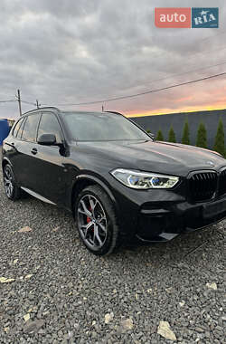 Позашляховик / Кросовер BMW X5 2022 в Мукачевому