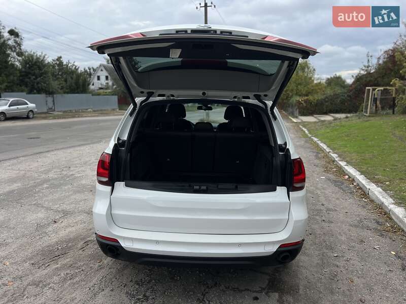 Внедорожник / Кроссовер BMW X5 2016 в Черкассах