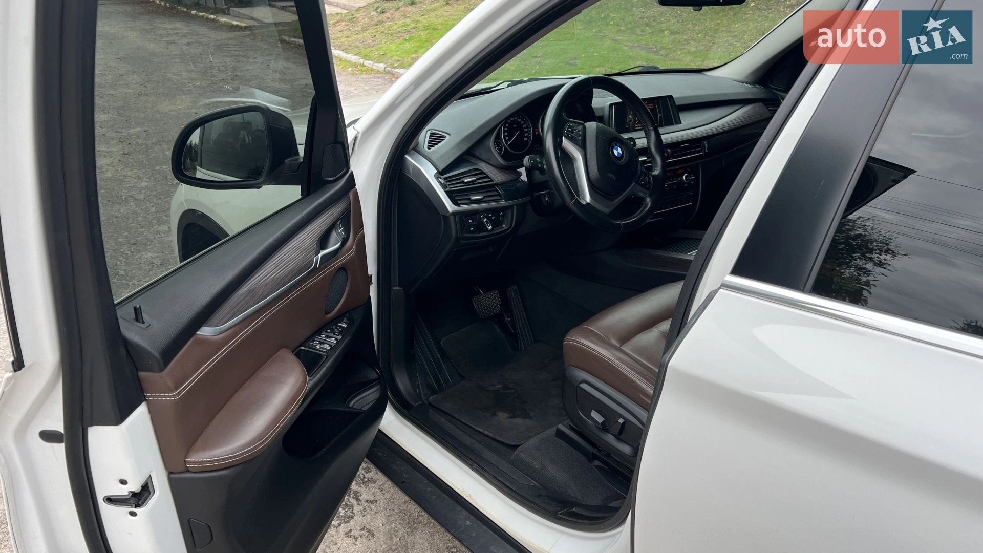 2016 BMW X5 - мініатюра 14