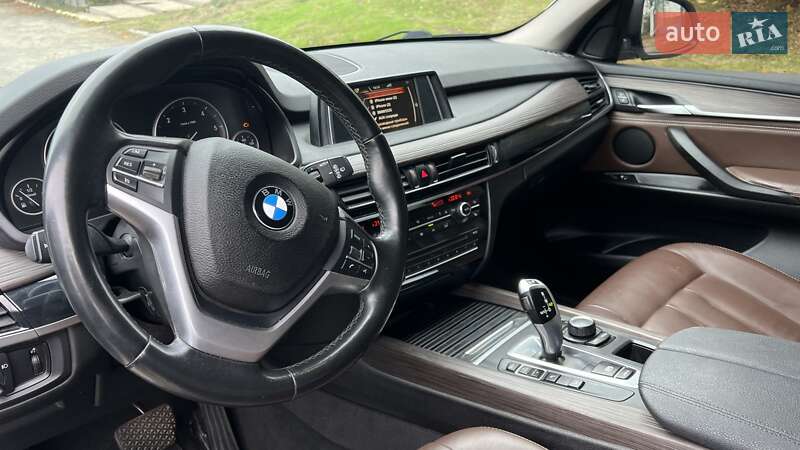 Внедорожник / Кроссовер BMW X5 2016 в Черкассах