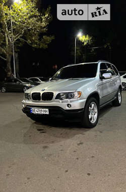 Позашляховик / Кросовер BMW X5 2000 в Миколаєві