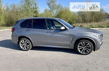 Внедорожник / Кроссовер BMW X5 2014 в Звягеле