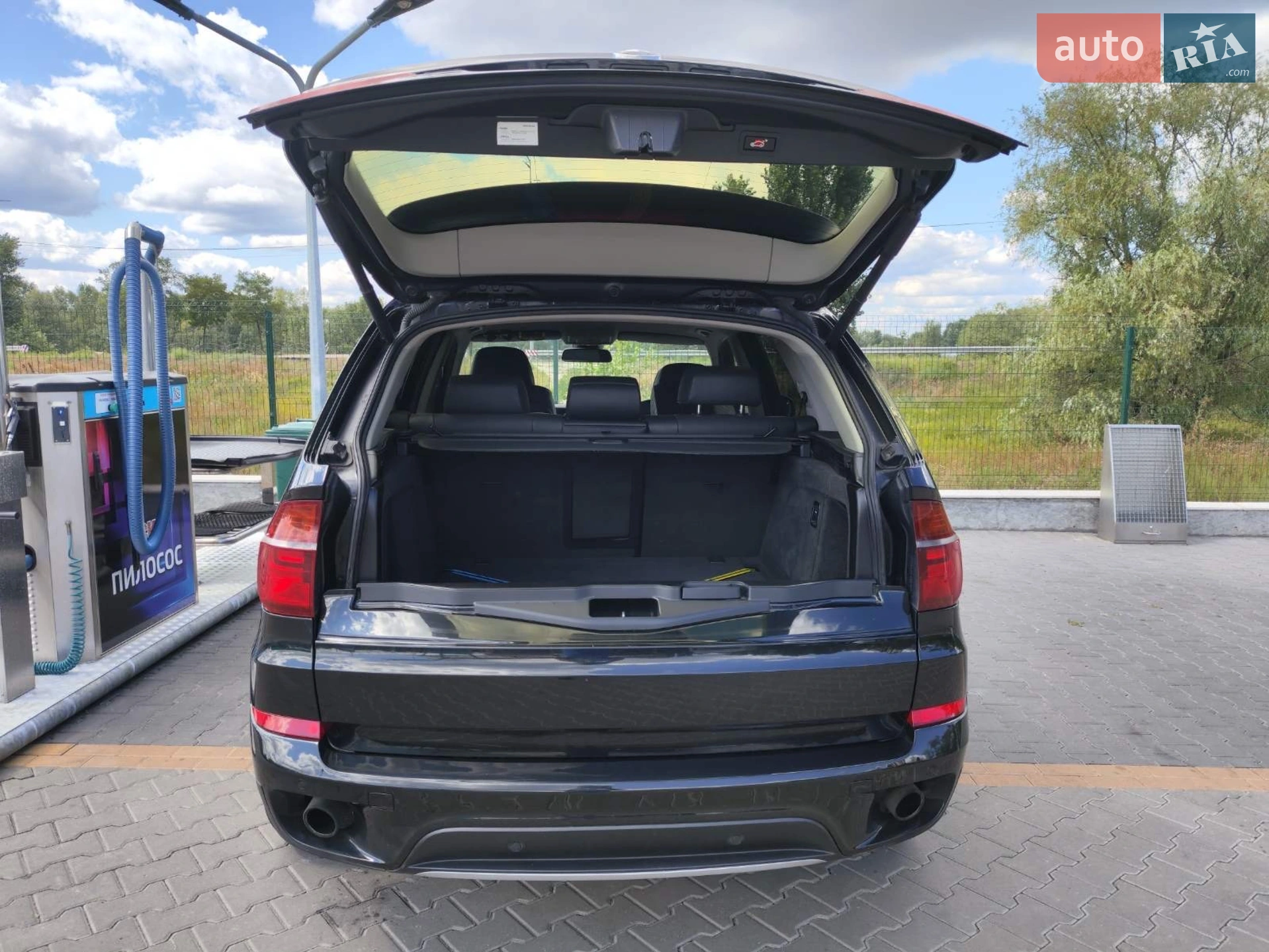 2011 BMW X5 - мініатюра 10