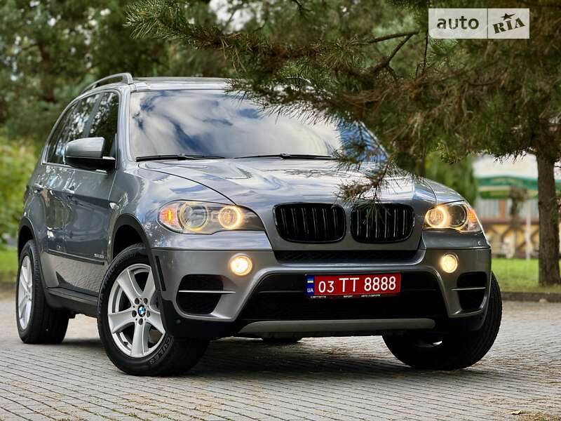 Позашляховик / Кросовер BMW X5 2011 в Львові