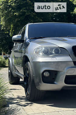 Внедорожник / Кроссовер BMW X5 2010 в Ровно