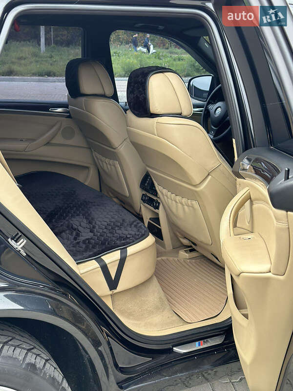 Позашляховик / Кросовер BMW X5 2010 в Львові