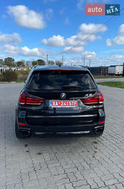 Позашляховик / Кросовер BMW X5 2017 в 