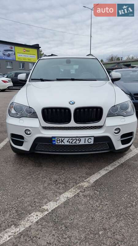 BMW X5 2011