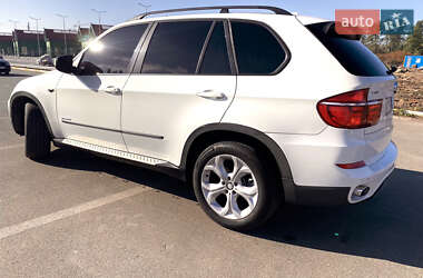 Позашляховик / Кросовер BMW X5 2012 в Ірпені