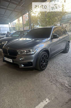 Внедорожник / Кроссовер BMW X5 2015 в Львове