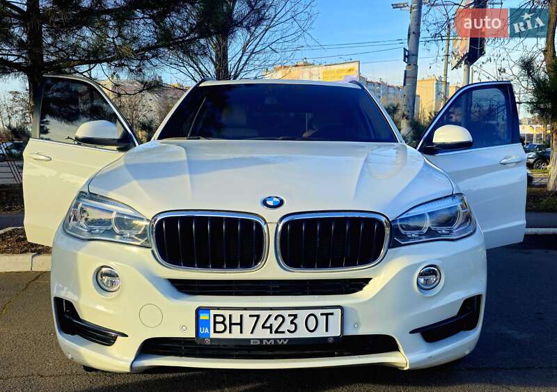 Внедорожник / Кроссовер BMW X5 2015 в Одессе