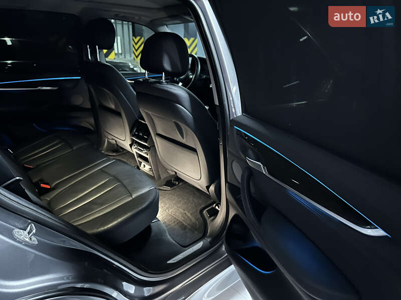 Позашляховик / Кросовер BMW X5 2016 в Дніпрі