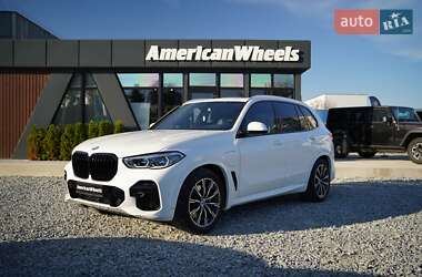 Позашляховик / Кросовер BMW X5 2022 в Чернівцях